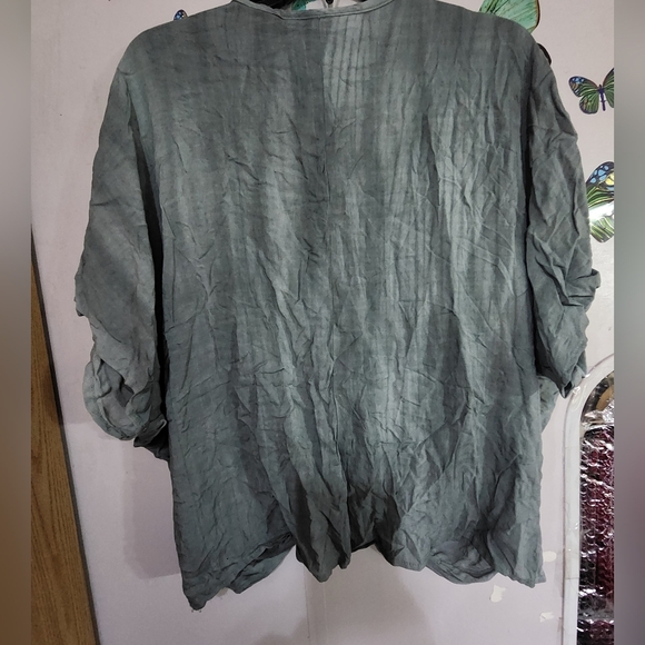 Polly & Esther Juniors' Knot-Front Dolman-Sleeved Blouse Green Size X-Large - Picture 4 of 6